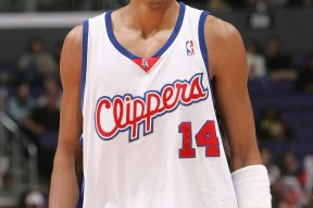 凯时app下载 - 转会期中超传出新动向，新奥尔良鹈鹕回应争议，管理层表态：引发热议，球队文化再被提及