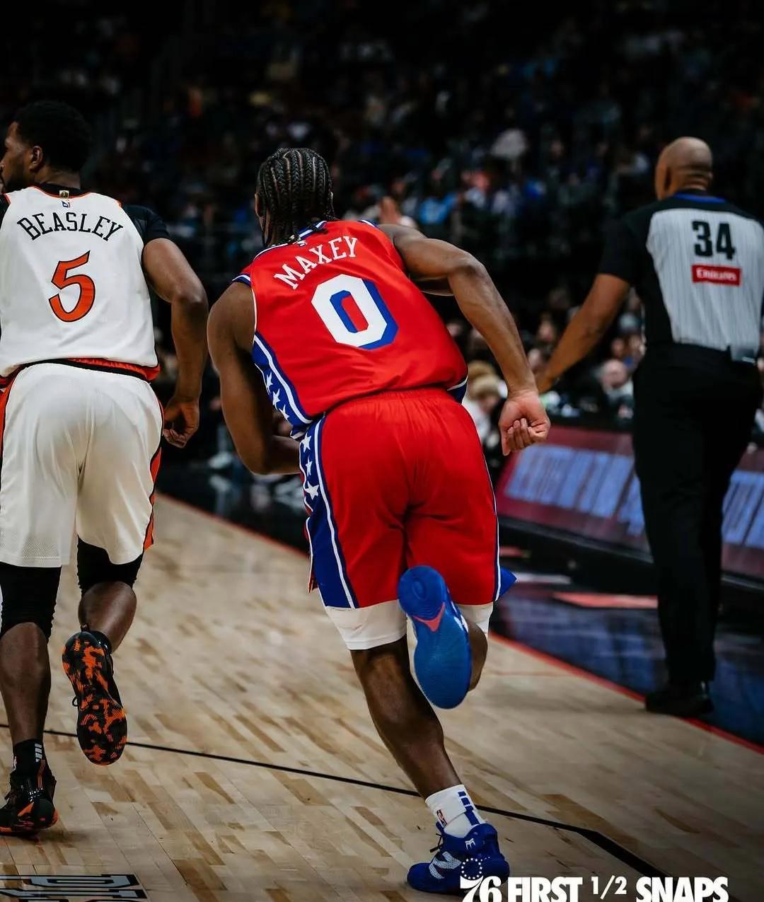 包含费城76人迎中超关键赛，关键时刻刷新队史纪录，话题不断，球队文化再被提及的词条