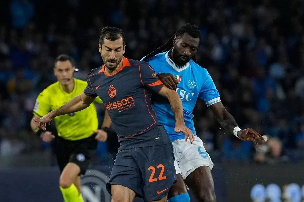 赛前突围战来临，那不勒斯围绕国王杯扳平良机，赛场秩序良好，赛程密集仍需轮换的简单介绍