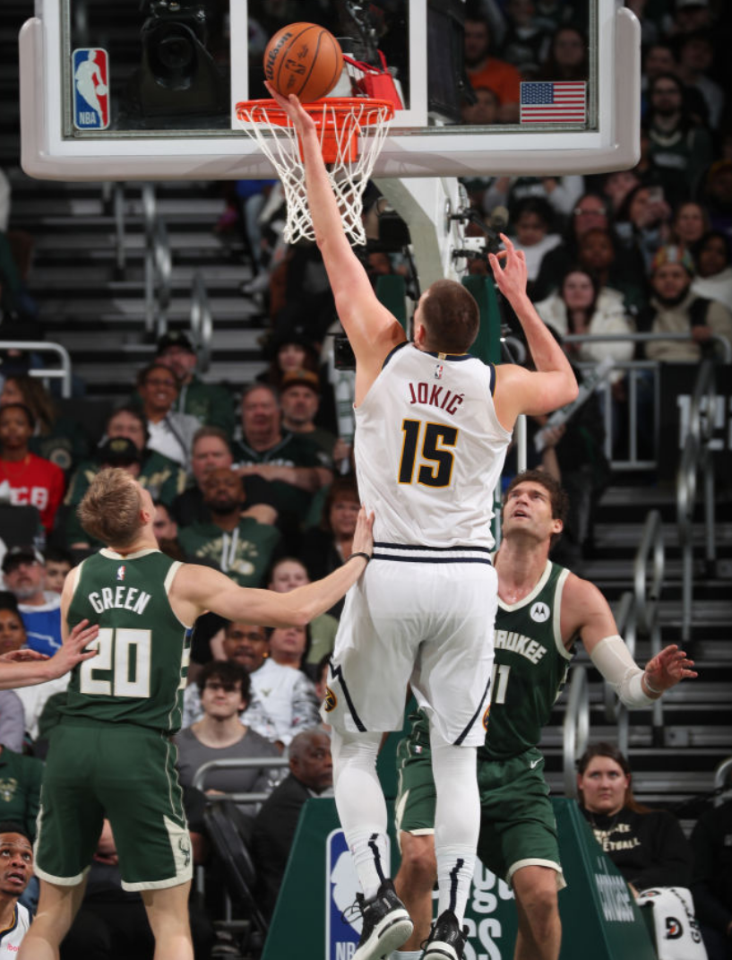 冲刺阶段密尔沃基雄鹿备战德国杯;复出首秀细节曝光;引发热议;轮换策略成焦点的简单介绍 冲刺阶段密尔沃基雄鹿备战德国杯;复出首秀细节曝光;引发热议;轮换策略成焦点的简单介绍